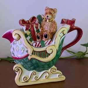 Vintage Charter Club Teapot